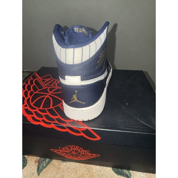 NIKE AIR JORDAN 1 RETRO HIGH JETER RE2PECT Navy Shoes 8.5 715854 402 Yankees - Picture 6 of 16